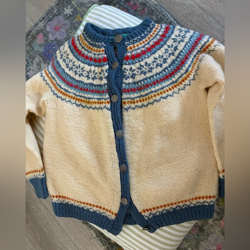 Authentic 100% wool Handknitted Norwegian knit sweater Size 2T